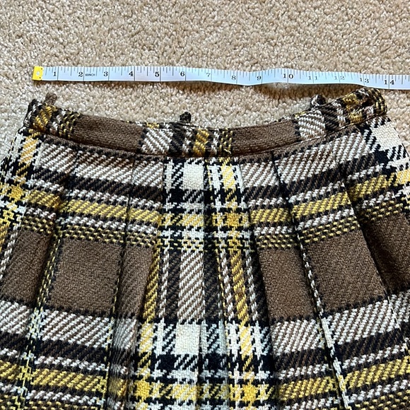 Vintage plaid warm wool skirt - great for Fall! - Picture 2 of 7